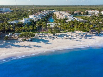 Hotel Bluebay Grand Punta Cana  Luxury All Inclusive