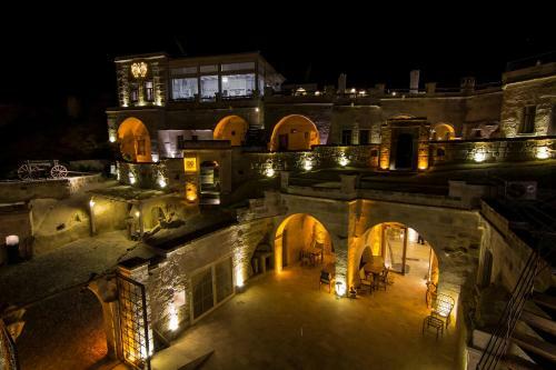 Hotel Azure Cave Suites
