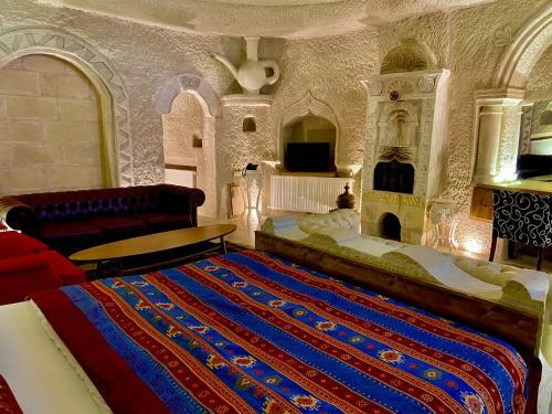 The Village Cave Hotel