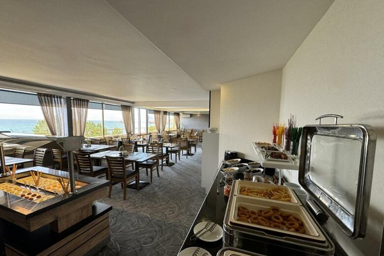 Golden Yat Hotel