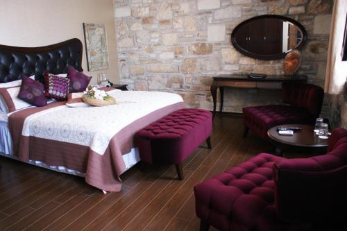 Griffon Hotel