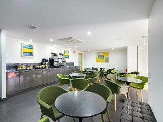 Hotel Valuesuites Green Square