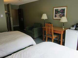 Hotel Wells Gray Inn