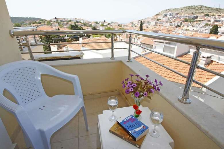 Bonapart Hotel