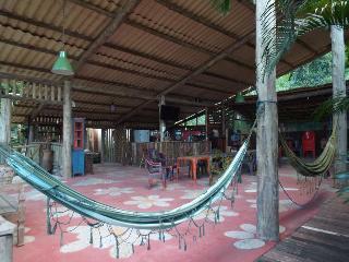 Hotel Albergue Floresta Acustica
