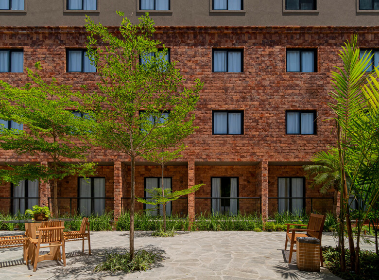 Pauli Hotel
