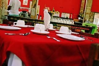 Hotel Rio De Pedras