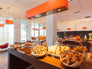 Hotel Ibis Bata