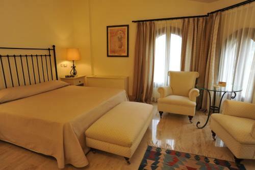 Marti Resort Deluxe Hotel