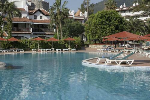 Marti Resort Deluxe Hotel