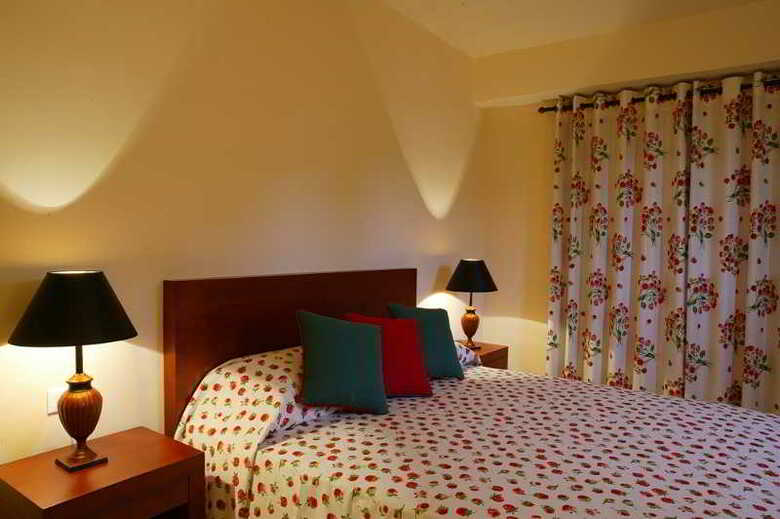 Maritsas Hotel Suites