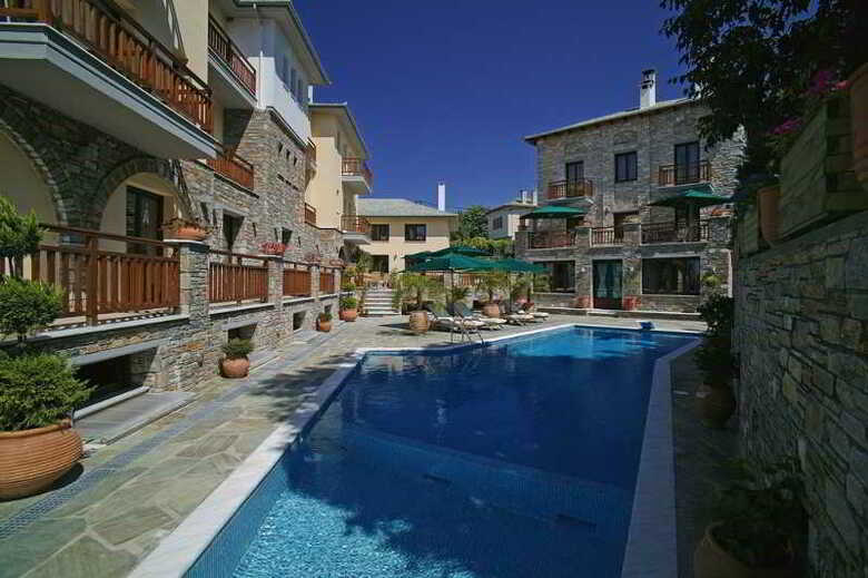 Maritsas Hotel Suites