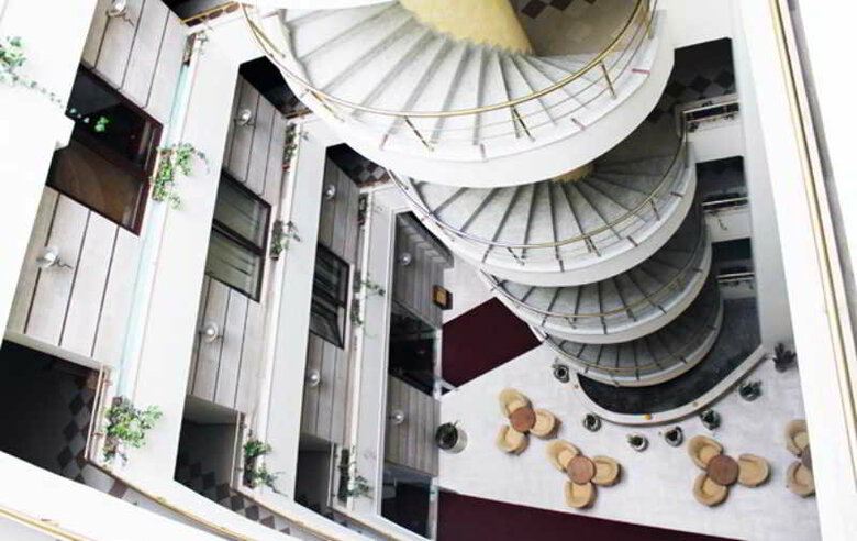 Hotel Leonardo