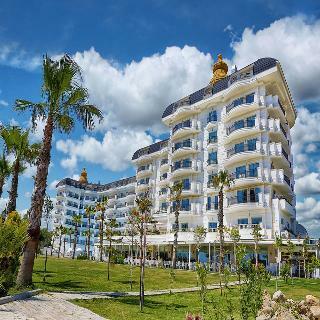 Hotel Heaven Beach Resort & Spa