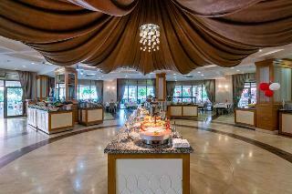 Palmeras Beach Hotel