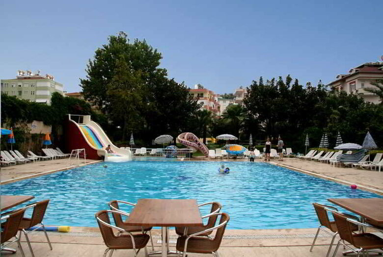 Elysee Garden Family Hotel