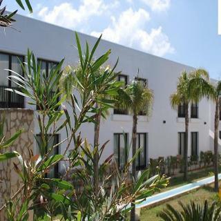 Zahira Hotel