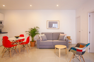 Aparthotel Malasa�a Central Suites