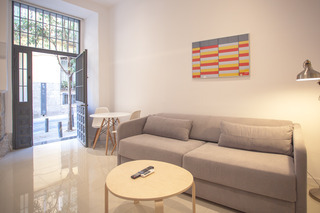 Aparthotel Malasa�a Central Suites