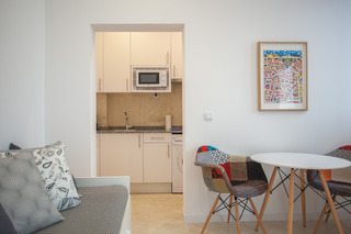 Aparthotel Malasa�a Central Suites