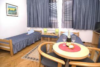 Hotel New Sanatron