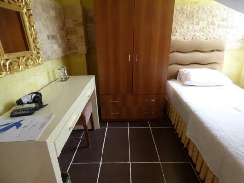 Mavera Hotel