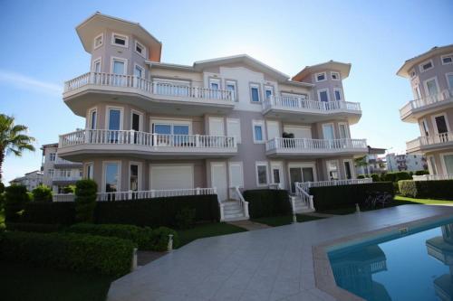 Apartamento Olympias Court Residence