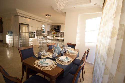 Helios Residence