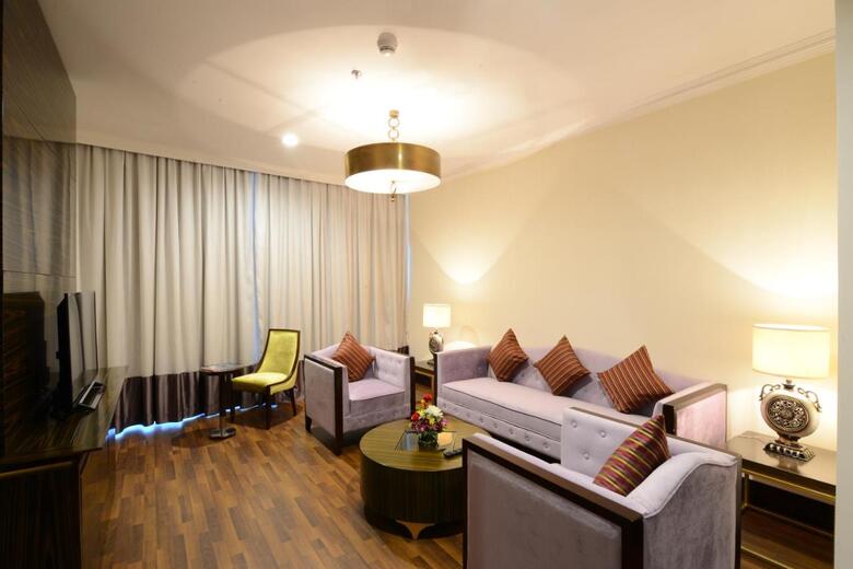 Landmark Premier Hotel
