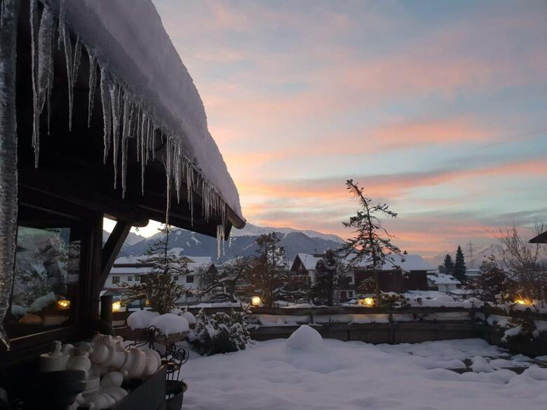 Alp Art Hotel G�tzens