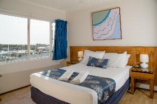 Hotel Cullen Bay Resorts