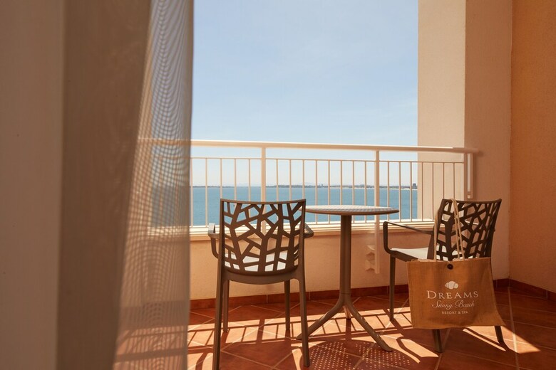 Hotel Dreams Sunny Beach Resort And Spa