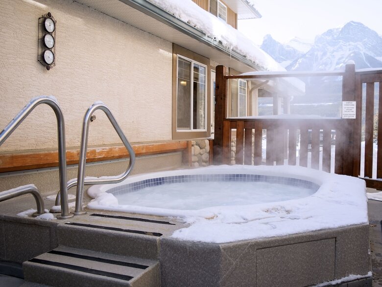Hotel Banff Boundary Lodge