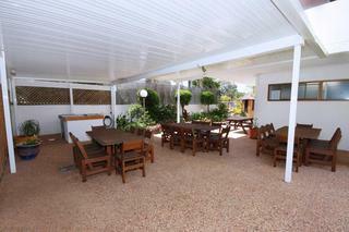 Hotel Elouera Tower Beachfront Apartments