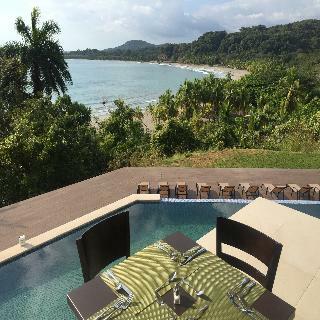 Hotel Nammbu Beachfront Bungalows