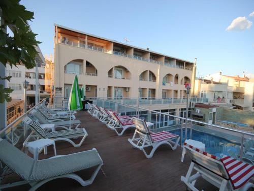 Ucem Hotel Golden Sea