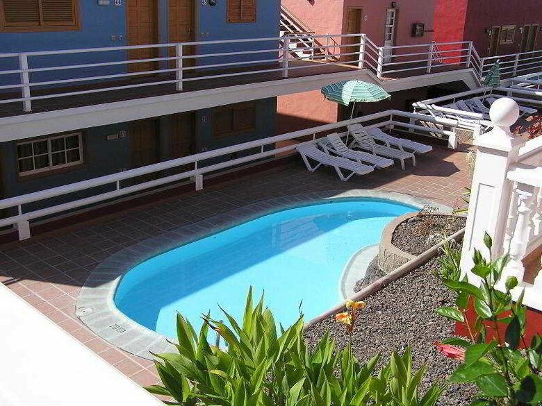 Roque-monica Apartamentos