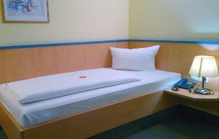 Central Hotel