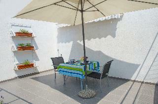 Hotel Apartment Alma