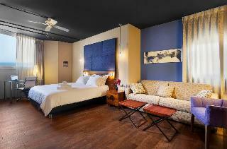 Port And Blue Tlv Boutique Suites