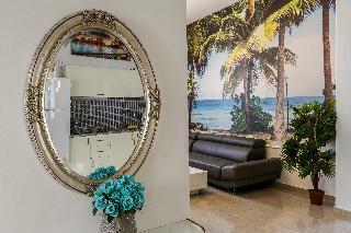 Aparthotel Designed Beach Apartments