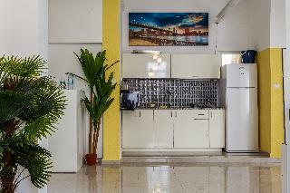 Aparthotel Designed Beach Apartments