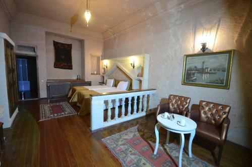 Alfina Cave Hotel-special Category