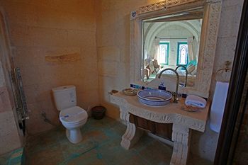 Blue Valley Cave Hotel