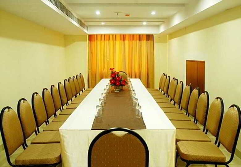 Hotel Nkms Grand