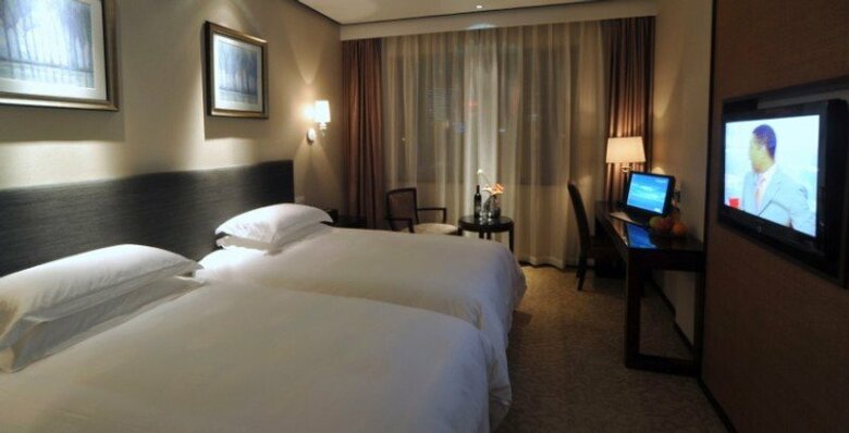 Byland World Hotel