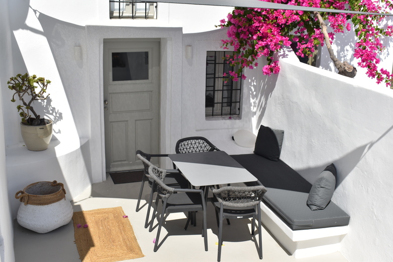 Hotel Aqua Luxury Suites