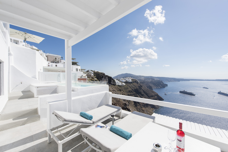 Hotel Aqua Luxury Suites