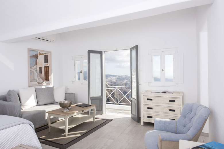Hotel Aqua Luxury Suites