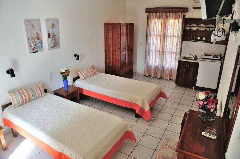 Apartamentos Manolas Studios